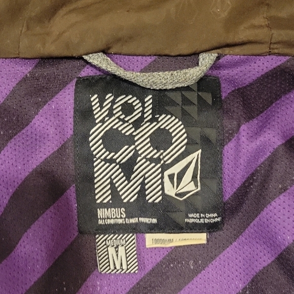 Volcom Men's Gray Performance Jacket - Picture 6 of 9